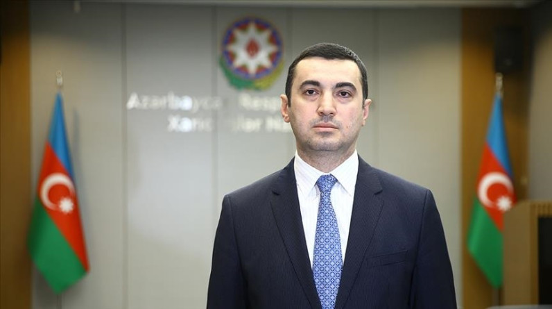أذربيجان تدين إرسال فرنسا أسلحة إلى أرمينيا